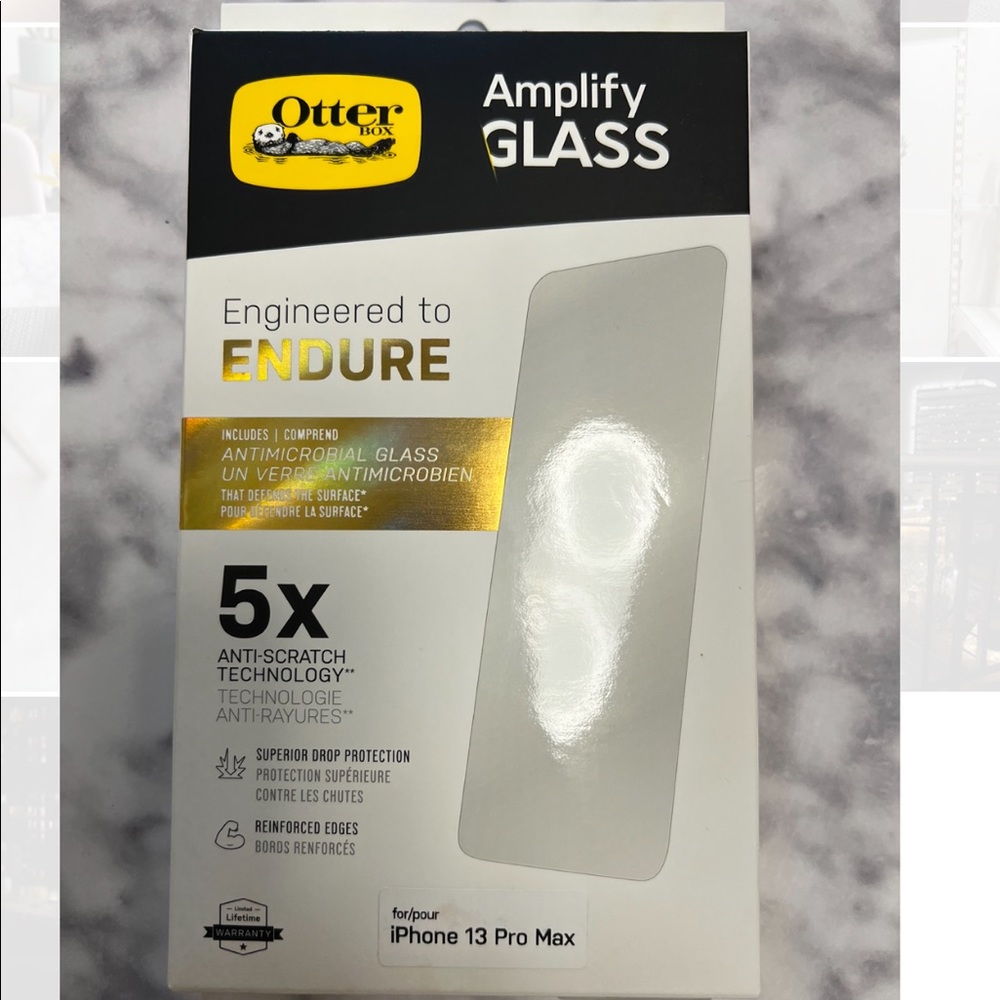 Otterbox iPhone 13 Pro Max screen protector